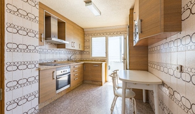 Resale - Apartment -
Torrevieja - Costa Blanca