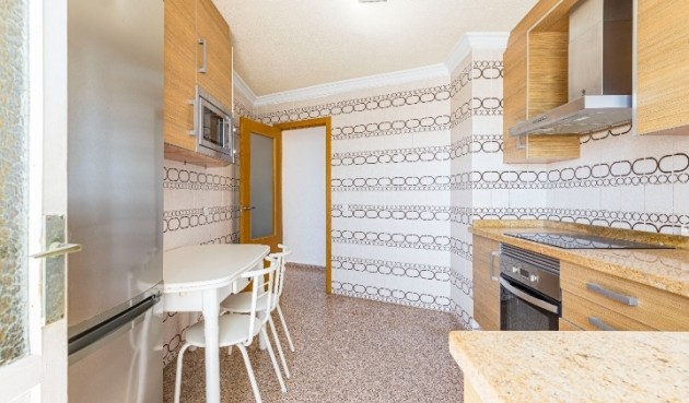 Resale - Apartment -
Torrevieja - Costa Blanca