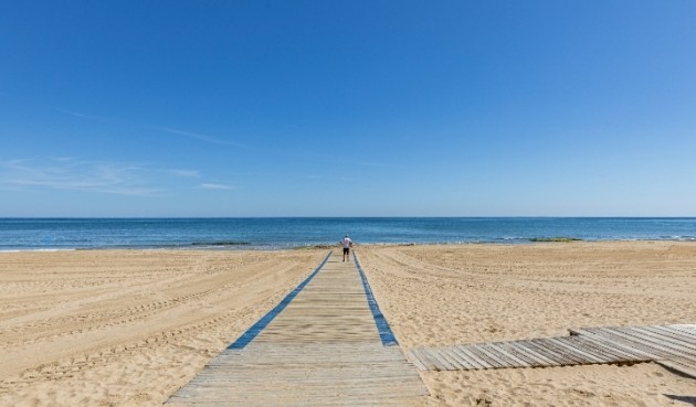 Återförsäljning - Apartment -
Torrevieja - Costa Blanca