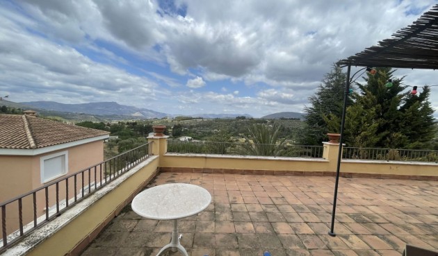 Resale - Villa -
Penaguila - Inland