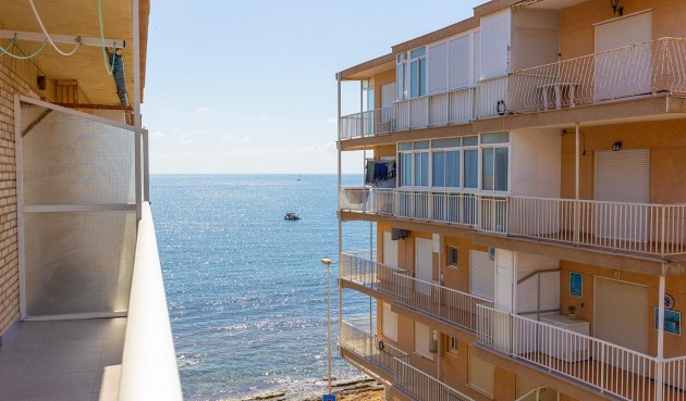 Återförsäljning - Apartment -
Torrevieja - Playa De Los Naufragos