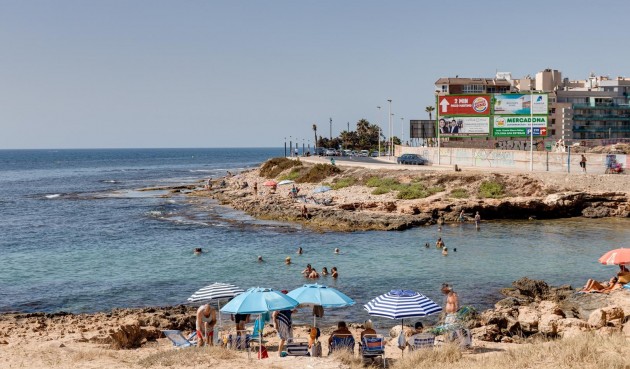 Återförsäljning - Town House -
Torrevieja - Parque Las Naciones