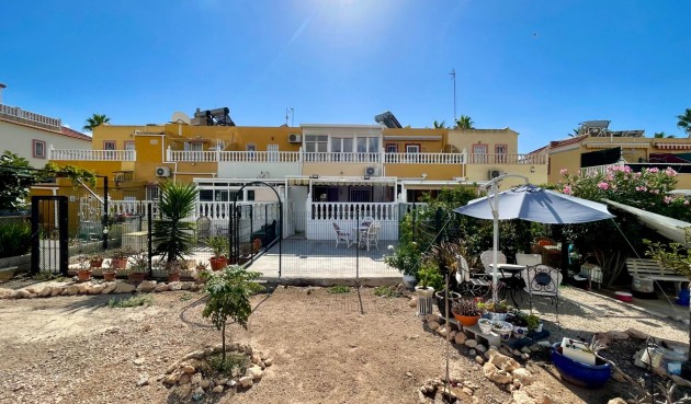 Återförsäljning - Town House -
Orihuela Costa - Lomas de Cabo Roig