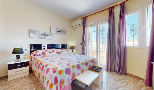 Reventa - Town House -
Orihuela Costa - Lomas de Cabo Roig