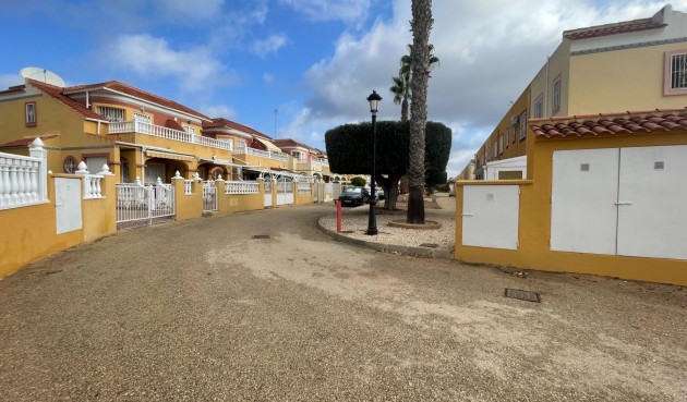 Återförsäljning - Town House -
Orihuela Costa - Lomas de Cabo Roig