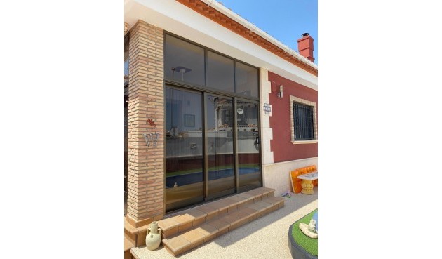 Resale - Villa -
Bigastro - Inland