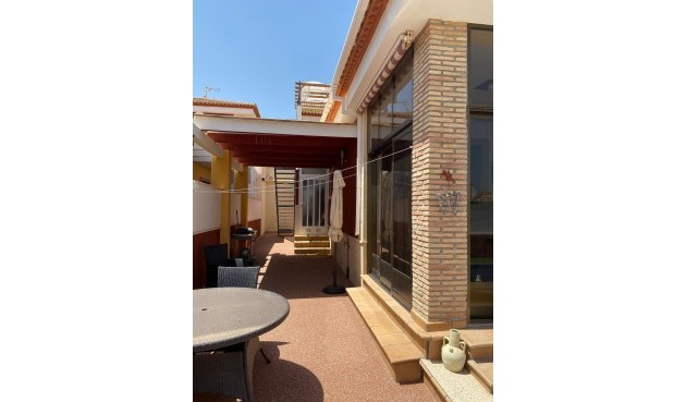 Resale - Villa -
Bigastro - Inland