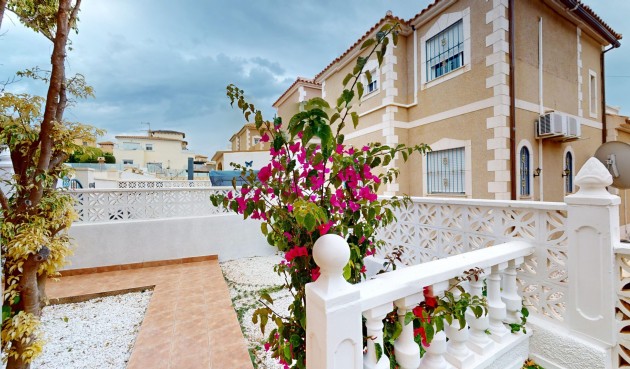 Återförsäljning - Town House -
San Miguel de Salinas - Inland