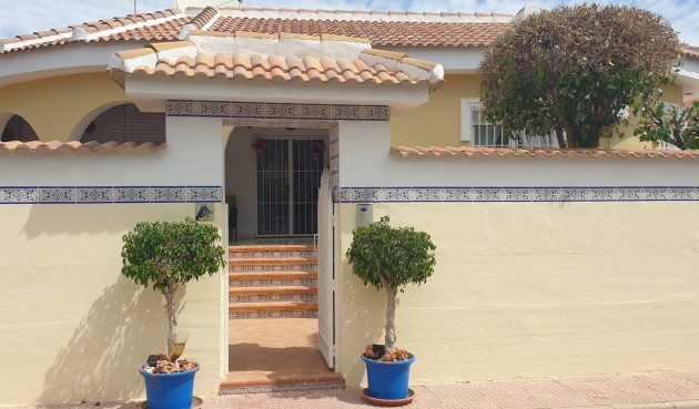 Resale - Villa -
Ciudad Quesada - dona pepe