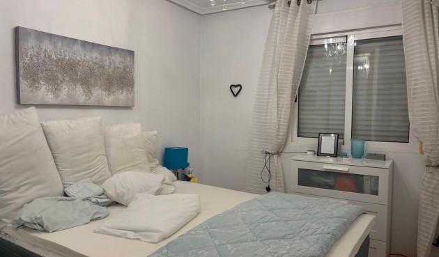 Återförsäljning - Apartment -
Guardamar del Segura - Costa Blanca