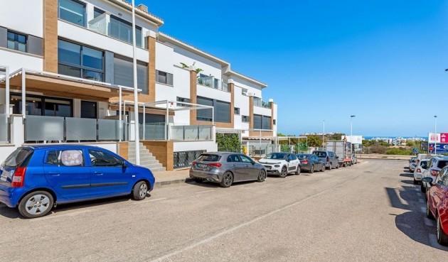 Återförsäljning - Town House -
Guardamar del Segura - Costa Blanca