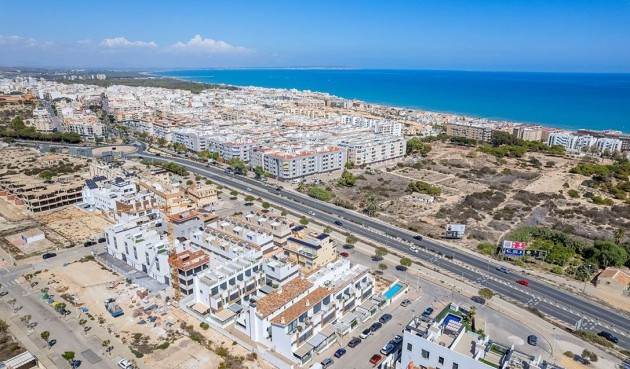 Återförsäljning - Town House -
Guardamar del Segura - Costa Blanca