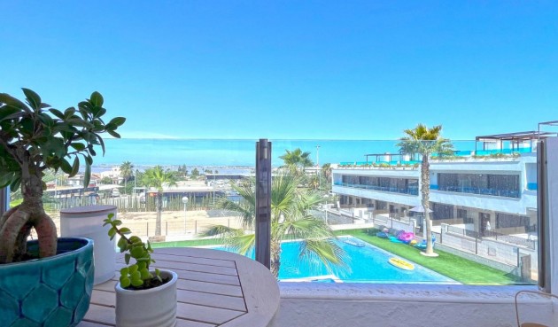 Återförsäljning - Town House -
Torrevieja - Costa Blanca