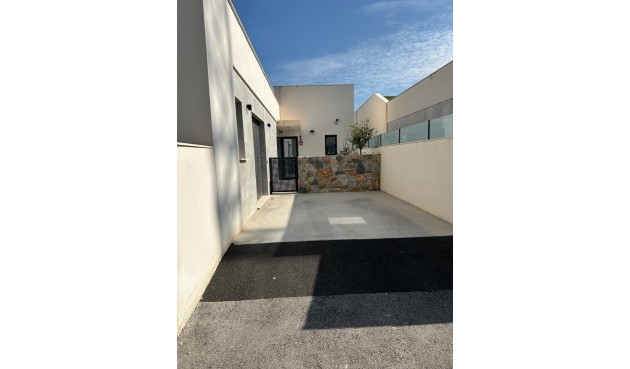 Resale - Villa -
Rojales - Inland