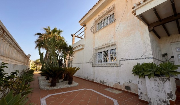 Återförsäljning - Villa -
La Manga del Mar Menor - Costa Calida