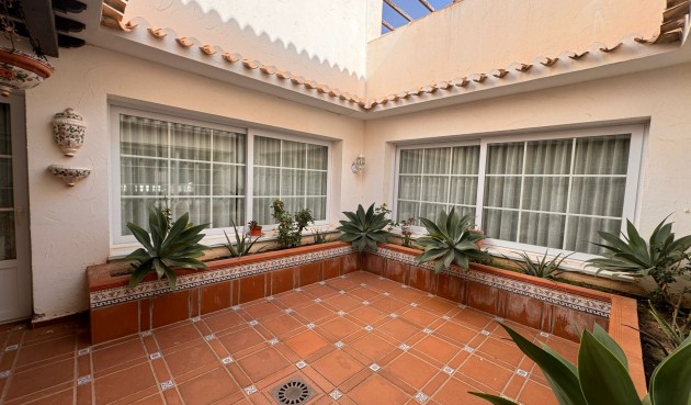 Resale - Villa -
La Manga del Mar Menor - Costa Calida