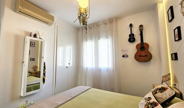 Återförsäljning - Apartment -
Torrevieja - Costa Blanca