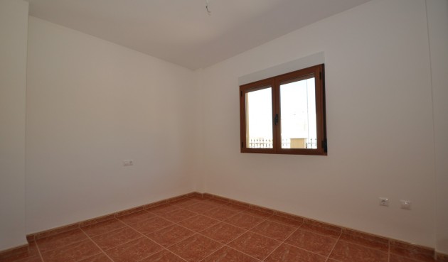 Resale - Town House -
Pinoso - Inland