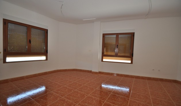 Resale - Town House -
Pinoso - Inland