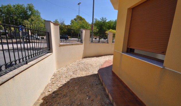 Resale - Town House -
Pinoso - Inland