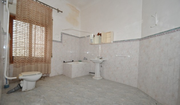 Resale - Town House -
Pinoso - Inland