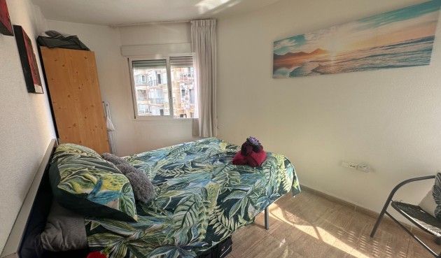 Återförsäljning - Apartment -
Torrevieja - Costa Blanca