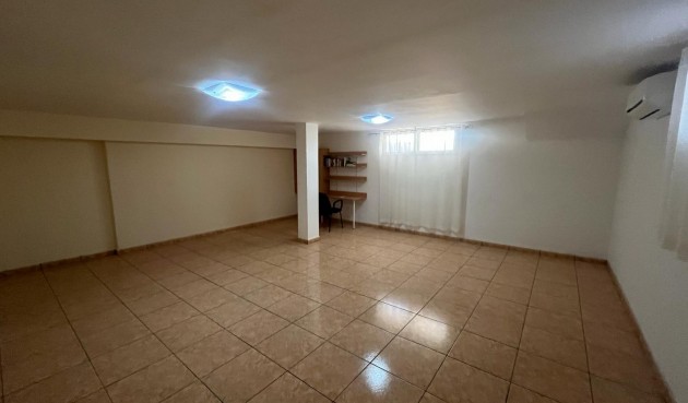 Reventa - Villa -
Torre Pacheco - Inland