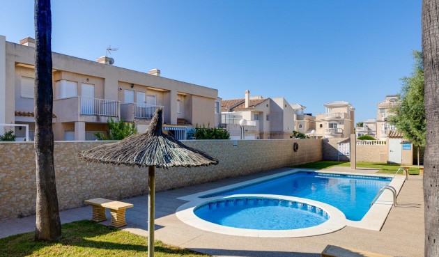 Återförsäljning - Duplex -
Torrevieja - Aguas Nuevas 2