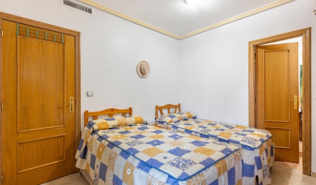 Återförsäljning - Apartment -
Torrevieja - La Mata