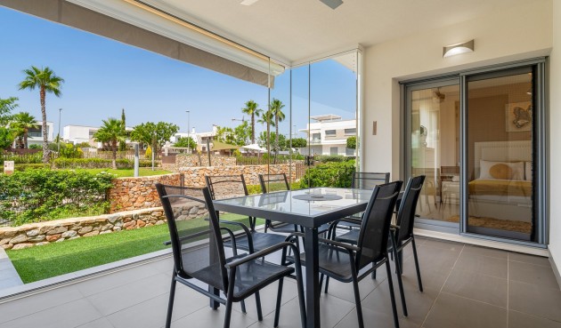 Återförsäljning - Apartment -
Orihuela - Inland