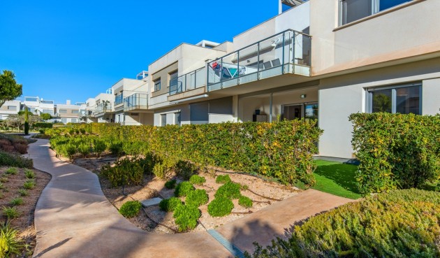 Återförsäljning - Apartment -
Orihuela - Inland