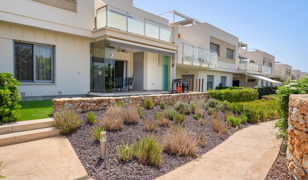 Återförsäljning - Apartment -
Orihuela - Inland