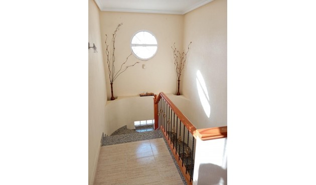 Resale - Bungalow -
Orihuela Costa - PAU 26