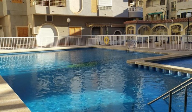 Återförsäljning - Apartment -
Torrevieja - Acequion