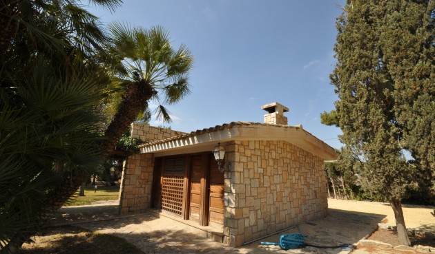 Resale - Villa -
Elda - Inland