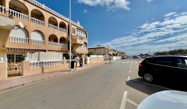 Återförsäljning - Bungalow -
Torrevieja - La Mata