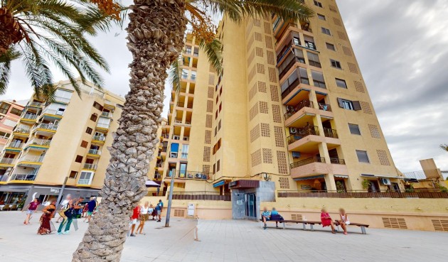 Återförsäljning - Apartment -
Torrevieja - Playa del Cura