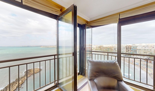 Resale - Apartment -
Torrevieja - Playa del Cura