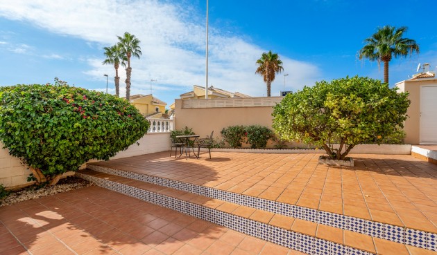 Resale - Villa -
Orihuela Costa - Costa Blanca