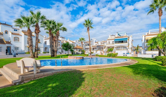 Brukt - Villa -
Orihuela Costa - Costa Blanca