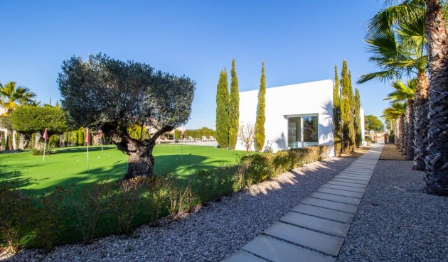 Resale - Villa -
Orihuela - Inland