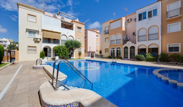 Återförsäljning - Bungalow -
Torrevieja - Costa Blanca