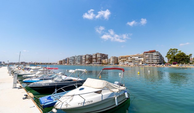 Återförsäljning - Bungalow -
Torrevieja - Costa Blanca