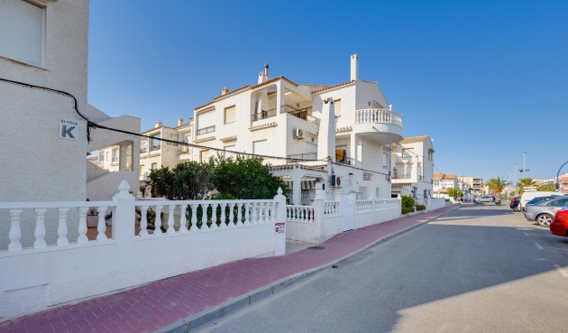 Återförsäljning - Bungalow -
Torrevieja - Costa Blanca