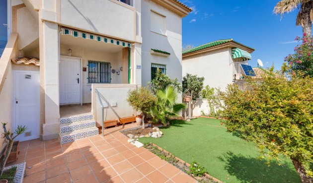 Brukt - Bungalow -
Orihuela Costa - Costa Blanca