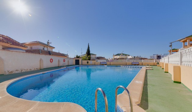 Resale - Bungalow -
Orihuela Costa - Costa Blanca