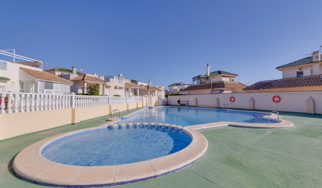 Brukt - Bungalow -
Orihuela Costa - Costa Blanca