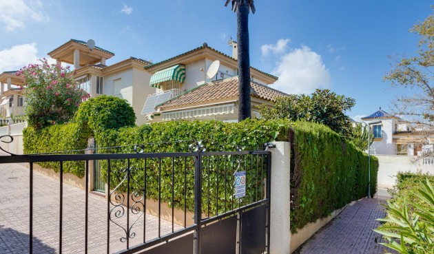 Brukt - Bungalow -
Orihuela Costa - Costa Blanca