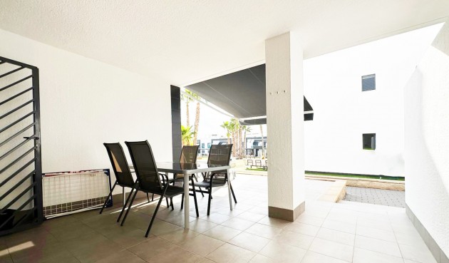 Brukt - Bungalow -
Orihuela Costa - Costa Blanca