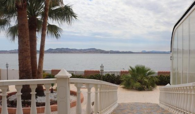 Återförsäljning - Villa -
La Manga del Mar Menor - Km 17